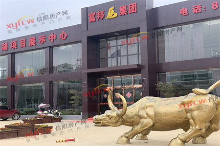 羊山新区中乐百花公馆温馨三房房东出国赔钱卖证在手