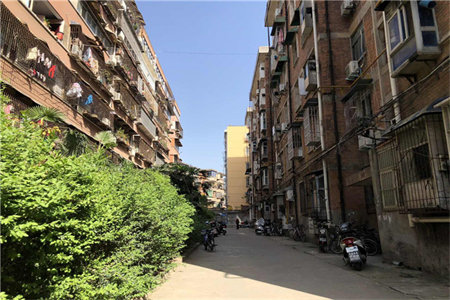 龙都新苑3室2厅1卫107.5㎡